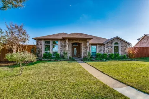2004 Meadowbrook Dr, Mesquite, TX 75149
