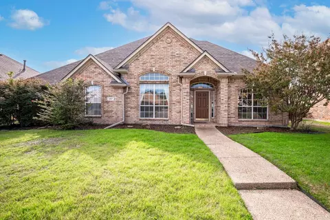 1317 Bradbury Dr, Carrollton, TX 75007