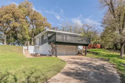 5609 Blueridge Dr, Fort Worth, TX 76112