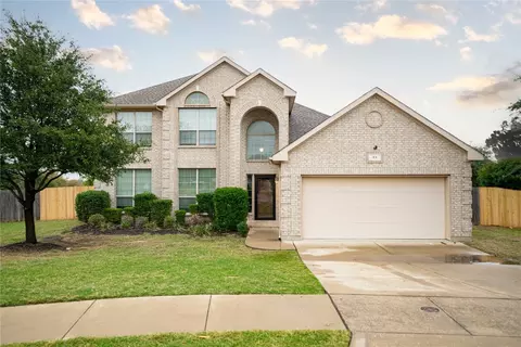 43 Beechcreek Dr, Edgecliff Village, TX 76134