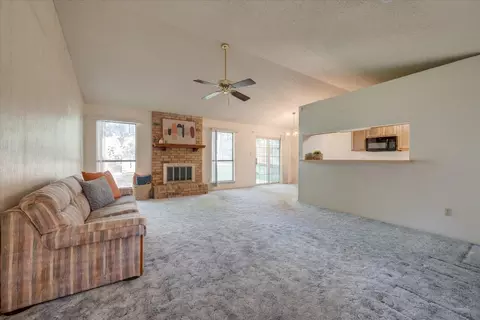 1712 Chittam Dr, Euless, TX 76039 photo 7