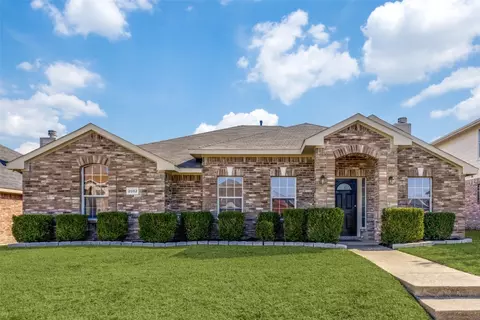 2052 Silverado Dr, Mesquite, TX 75181