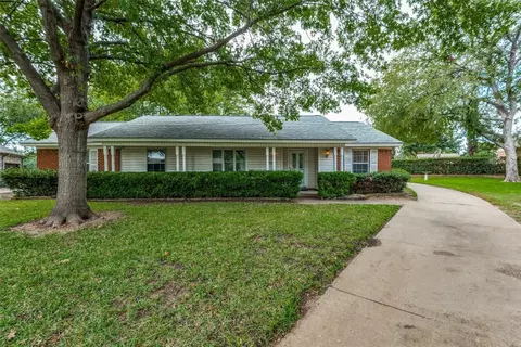14303 Juniper Cv, Farmers Branch, TX 75234