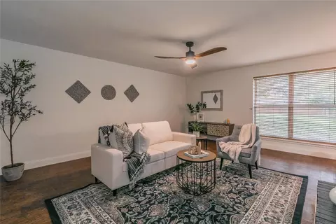 7113 Newcastle Pl, North Richland Hills, TX 76182