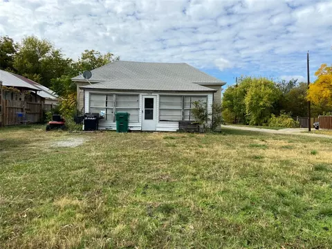 1428 N Cleveland Ave, Sherman, TX 75090