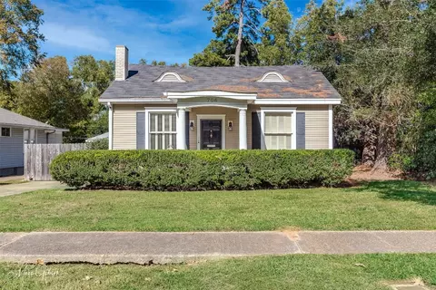 706 Delaware St, Shreveport, LA 71106