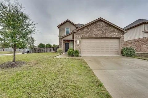 2065 Verbena Dr, Lancaster, TX 75146