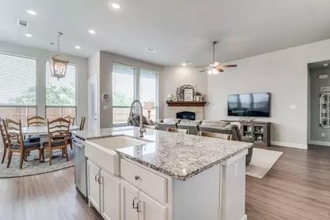 2339 Brookside Dr, Royse City, TX 75189