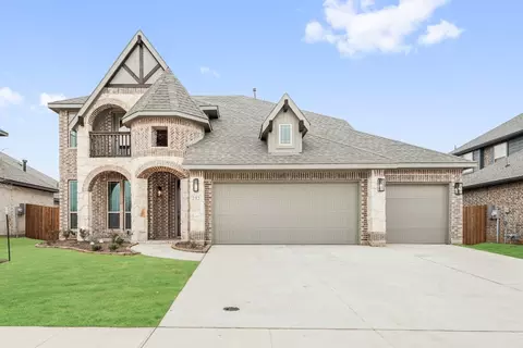 232 Rosewood Dr, Glenn Heights, TX 75154
