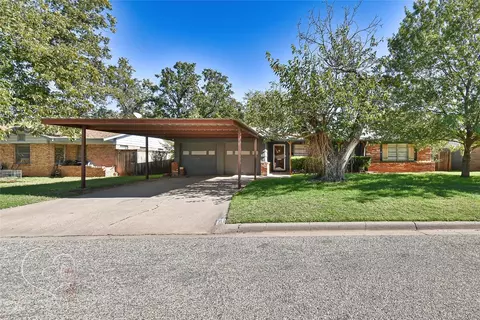 1465 Westwood Dr, Abilene, TX 79603