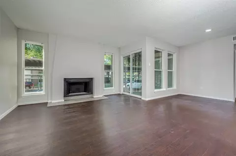 6050 Melody Ln #116, Dallas, TX 75231