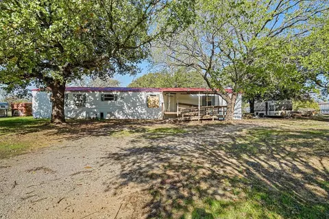4000 Danny Dr, Kennedale, TX 76060