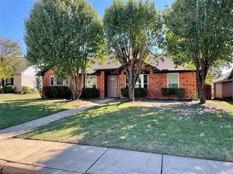 1010 Olson Pl, Duncanville, TX 75137