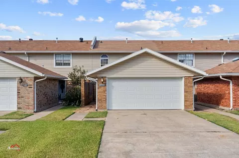 2319 Northside Dr, Bossier City, LA 71111