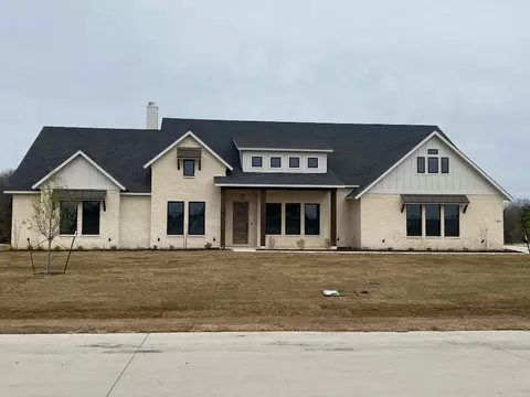 4251 Spring Garden Rd, Waxahachie, TX 75167