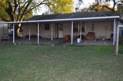 921 Susan Dr, Garland, TX 75040
