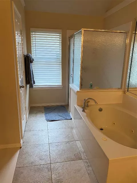 720 Bent Tree Ct, Hurst, TX 76054 photo 26