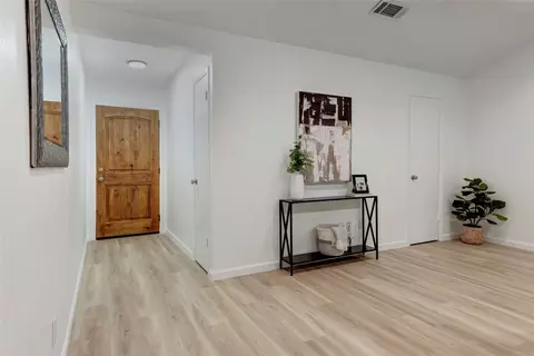 703 Shelmar Dr, Euless, TX 76039 photo 13