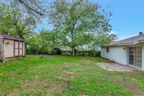 703 Shelmar Dr, Euless, TX 76039 photo 23