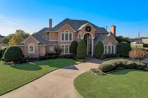 3700 S Bowen Rd, Arlington, TX 76016