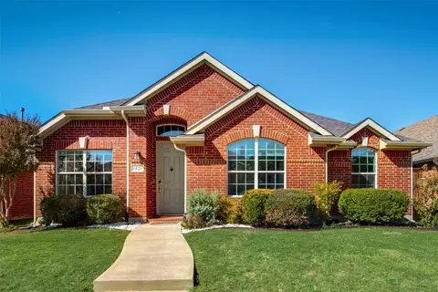 6125 Apache Dr, The Colony, TX 75056