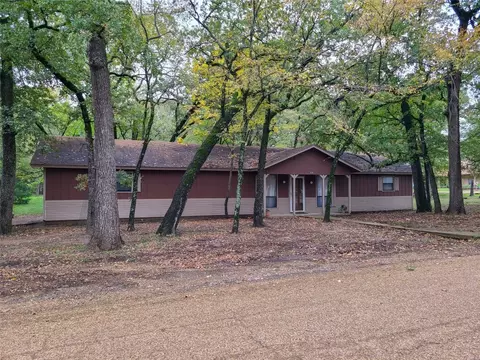 508 Lake Dr, Tool, TX 75143