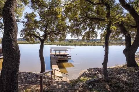 2204 Randy Ct, Granbury, TX 76049