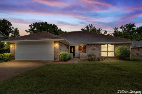 542 Northpark Dr, Bossier City, LA 71111