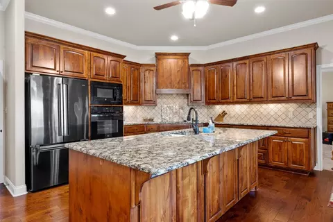 262 Hcr 2230 Loop, West, TX 76691 photo 8