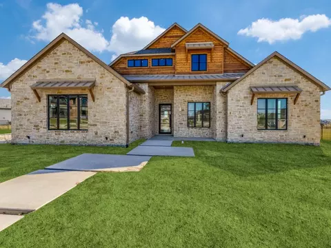 105 Stafford Dr, Heath, TX 75032