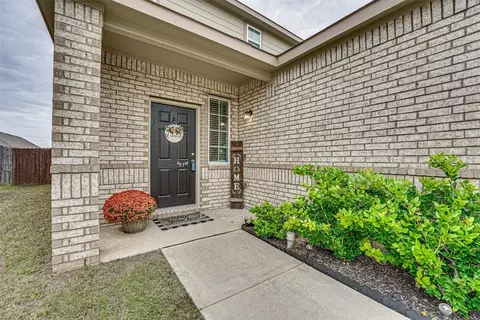 1308 Kinglet Dr, Ennis, TX 75119