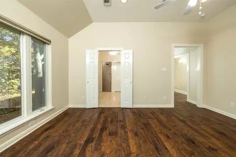 732 Forest St, Grapevine, TX 76051 photo 21