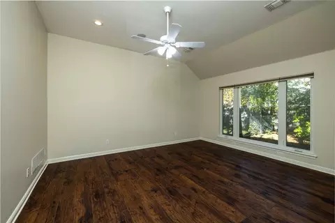 732 Forest St, Grapevine, TX 76051 photo 19