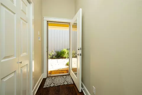 732 Forest St, Grapevine, TX 76051 photo 27