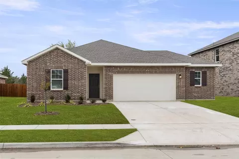 2301 Frio River Rd, Glenn Heights, TX 75154