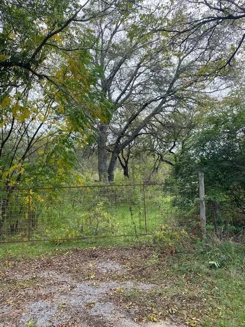 1044 Fm 933, Aquilla, TX 76622
