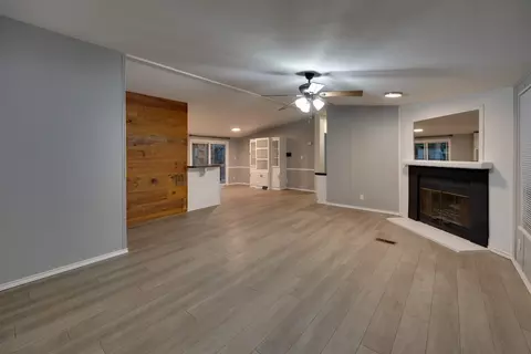 3740 Lucy Trimble Rd, Burleson, TX 76028