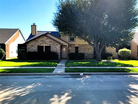 6809 Fryer St, The Colony, TX 75056