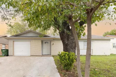 12121 Baron Dr, Balch Springs, TX 75180