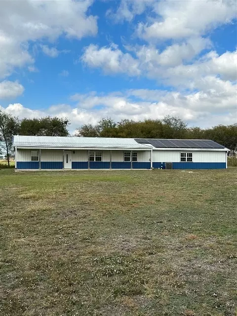 141 Hill County Road 4127, Itasca, TX 76055