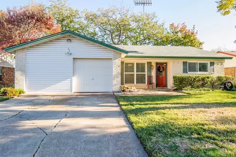 4116 Arborcrest Dr, Balch Springs, TX 75180