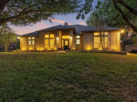 5706 Ponderosa St, Colleyville, TX 76034