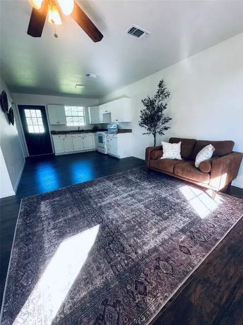 800 E Highland Ave # B, Comanche, TX 76442 photo 19