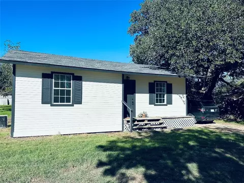 800 E Highland Ave # B, Comanche, TX 76442 photo 8
