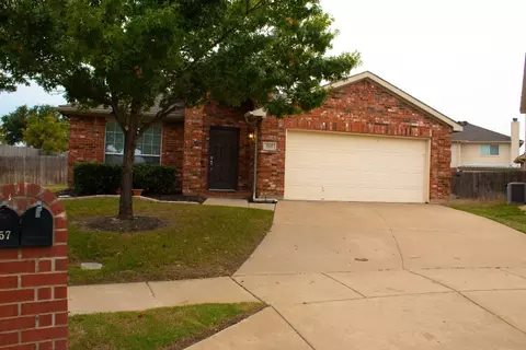 565 Winbridge Ln, Haslet, TX 76052