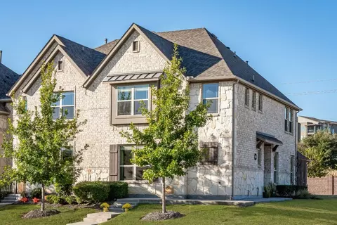 300 Tottenham Ct, Mckinney, TX 75070