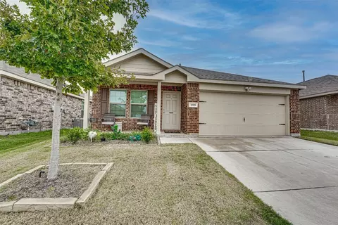 1205 Lady Bird St, Ennis, TX 75119