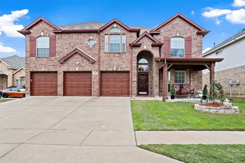 313 High Desert Dr, Fort Worth, TX 76131
