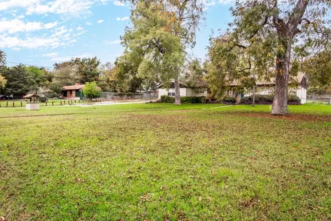 6105 Hollis Ave, Dallas, TX 75227