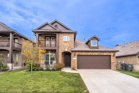 211 Marble Creek Dr, Rockwall, TX 75087